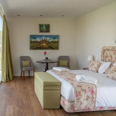 Sao Miguel Guest house *